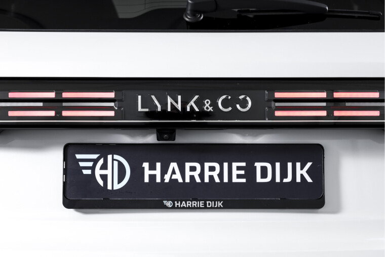 Lynk & Co - 01