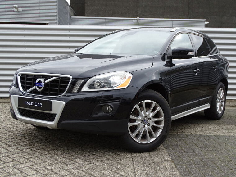 Foto van Volvo XC60 3.0 T6 AWD Summum | Youngtimer |