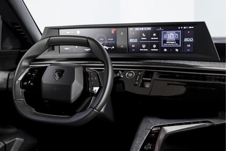 Peugeot - 5008
