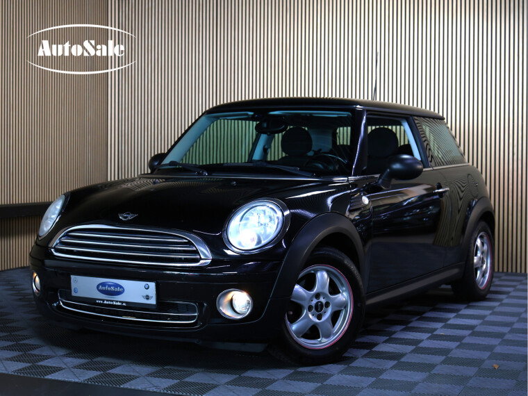 MINI 1.6 One Salt AVM RED HOT CLIMATRONIC LM VELGEN "10