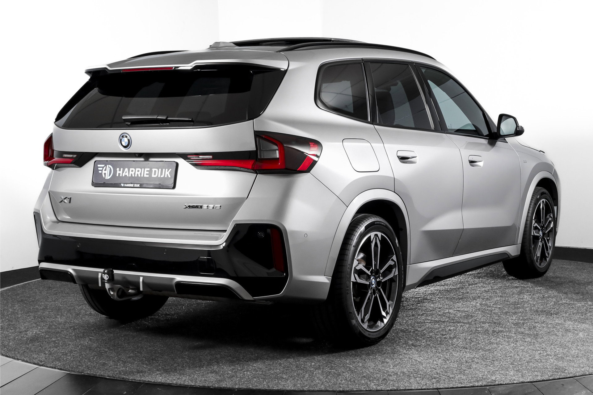 BMW - X1