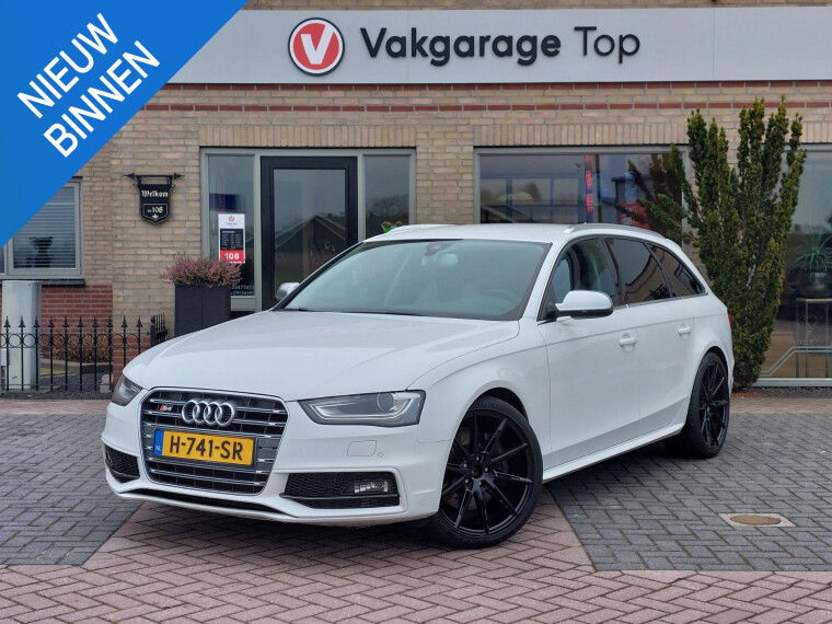 Foto van Audi A4 Avant 3.0 TFSI S4 quattro