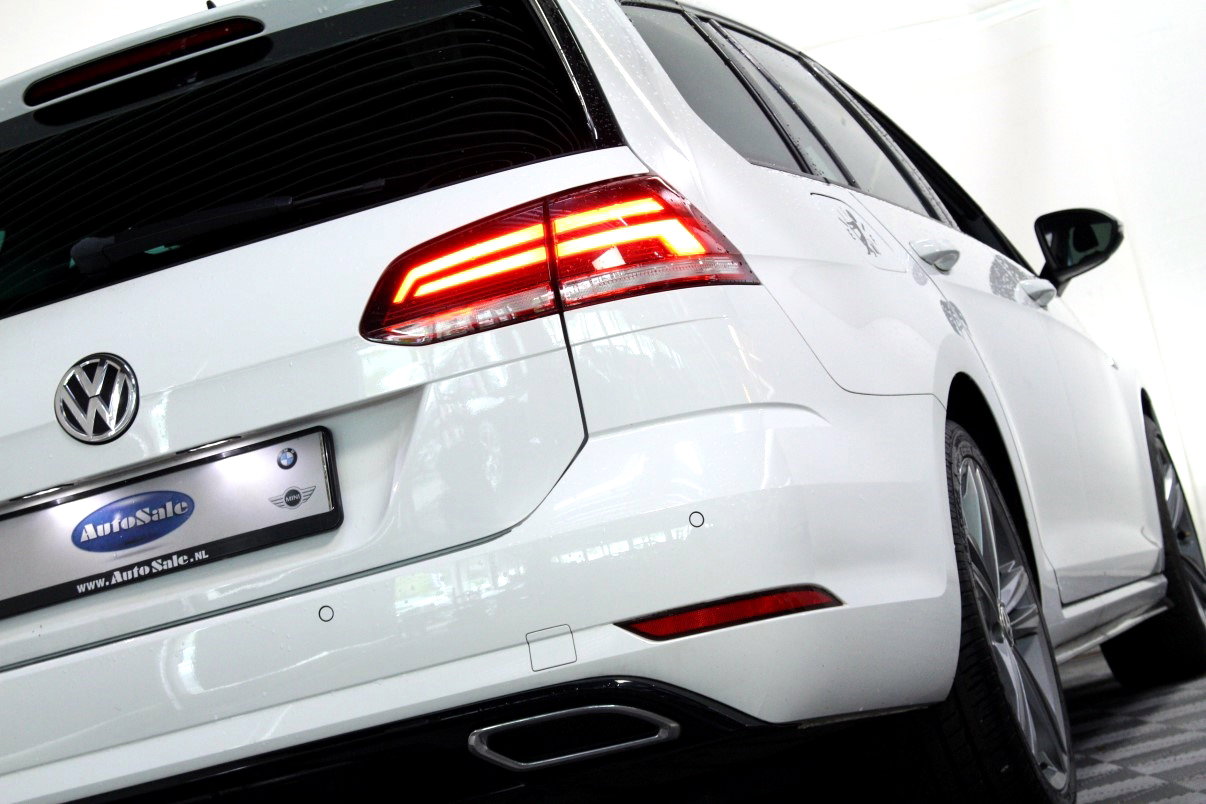 Volkswagen Variant 1.5 TSI R-Line 1eEIGNR! NAV BT STOELVW PDC '19 - foto 24