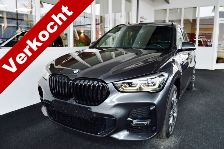 Foto van BMW X1 sDrive20i M-Sportedition | Pano | HUD | Leder | Elektr. Stoel + Mem