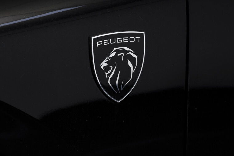 Peugeot - 308