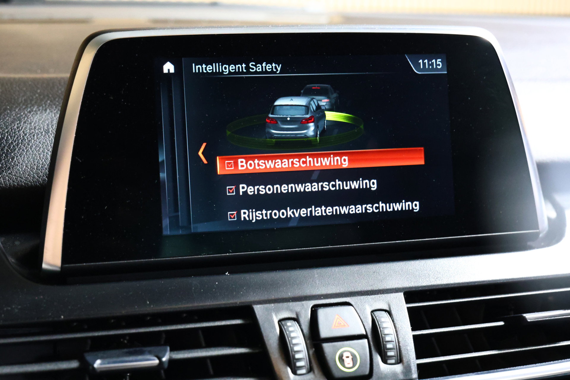 BMW Active Tourer 225xe M SPORT iPerform PLUGIN AUTOM PANO NAVI "20 - foto 23