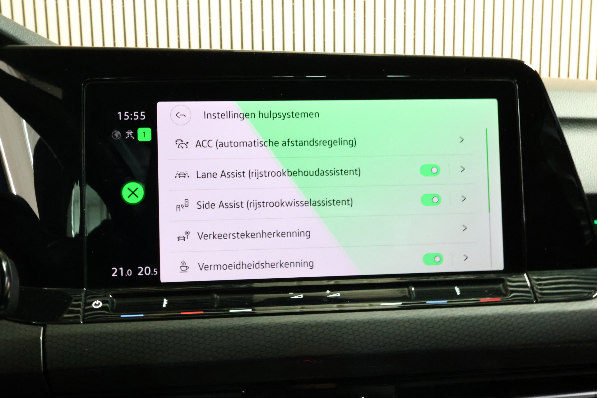 Volkswagen 2.0 TSI GTI AVM 19000 km FULL OPTIONS VIRTUAL !! 2023 - foto 22