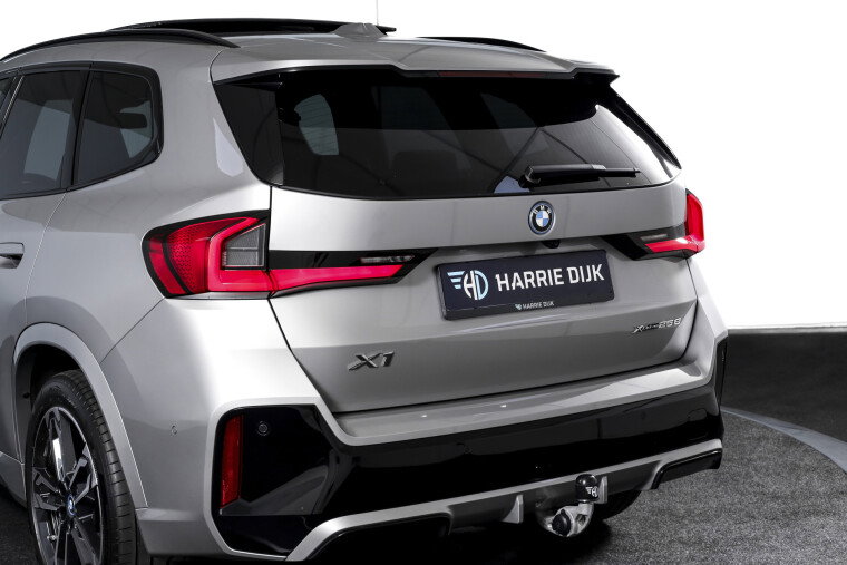 BMW - X1
