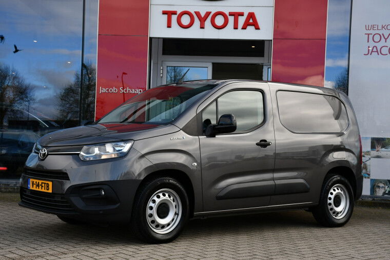Foto van Toyota PROACE CITY Electric Live 50 kWh Automaat 136pk