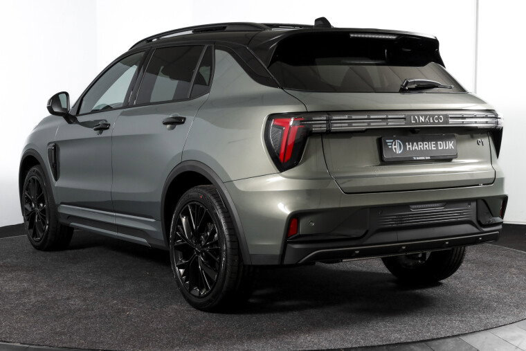 Lynk & Co - 01