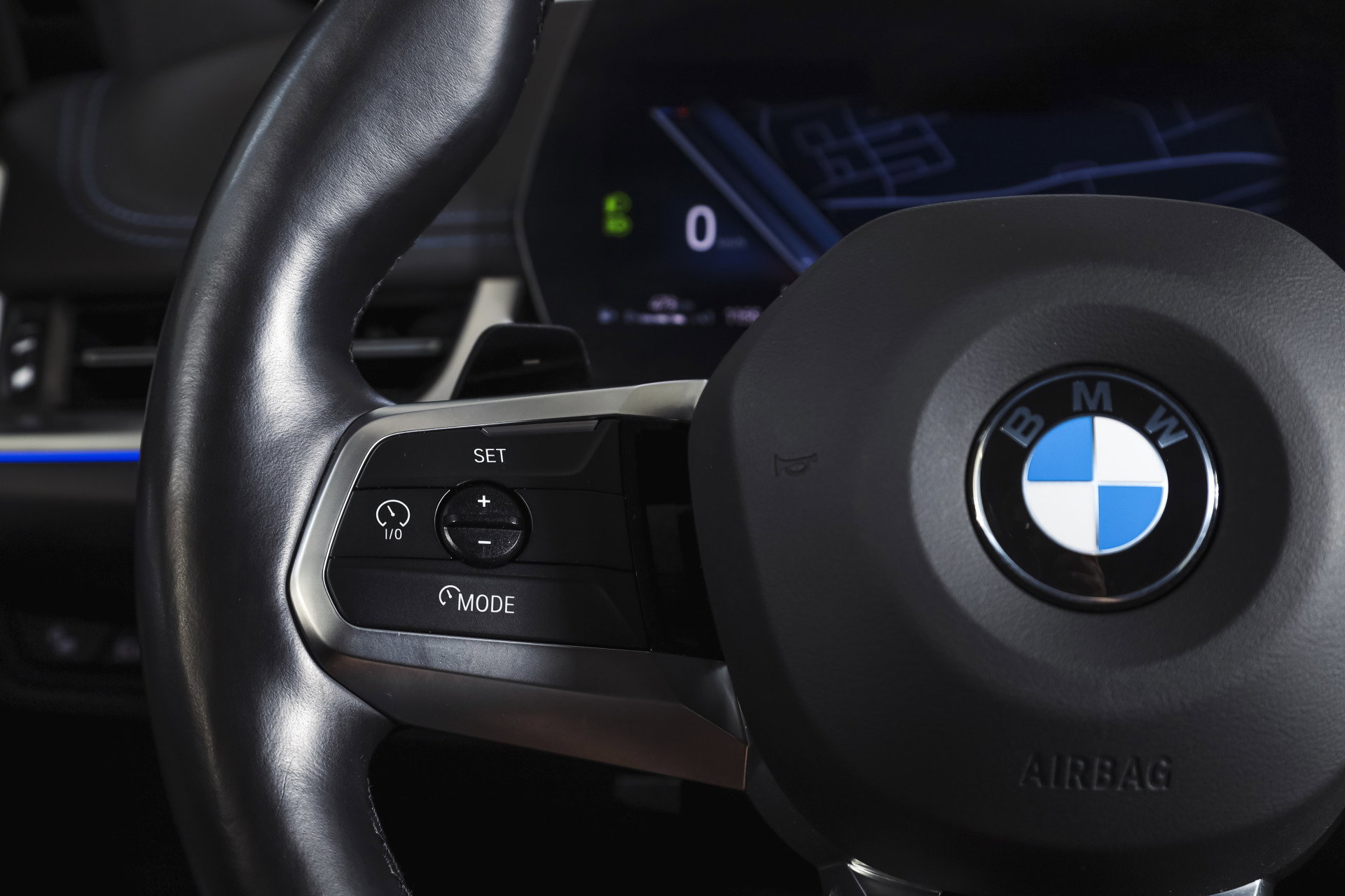BMW - X1