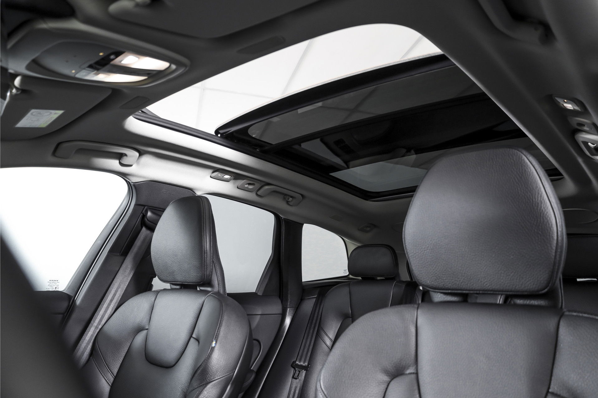 Volvo - XC60