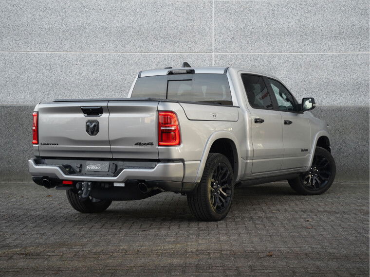 Ramen in achterdeuren