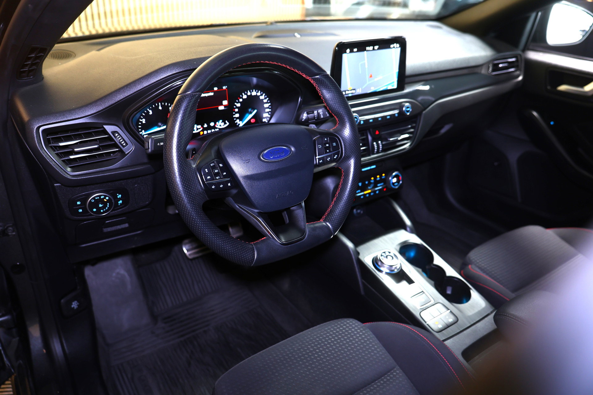 Ford Wagon 1.0 EcoBoost ST line AUTOM NAVI B&O ACC CAMERA PDC LED STOELVW '17 - foto 32