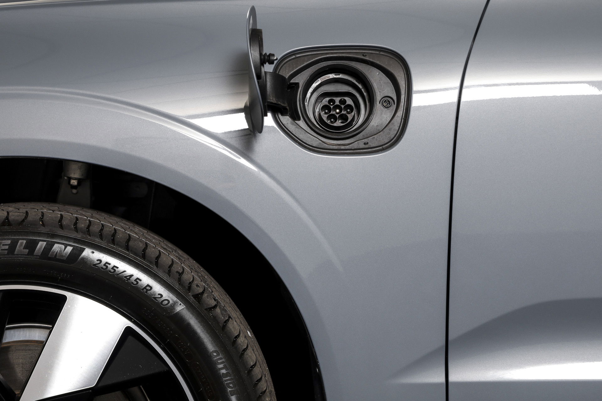 Volvo - XC60