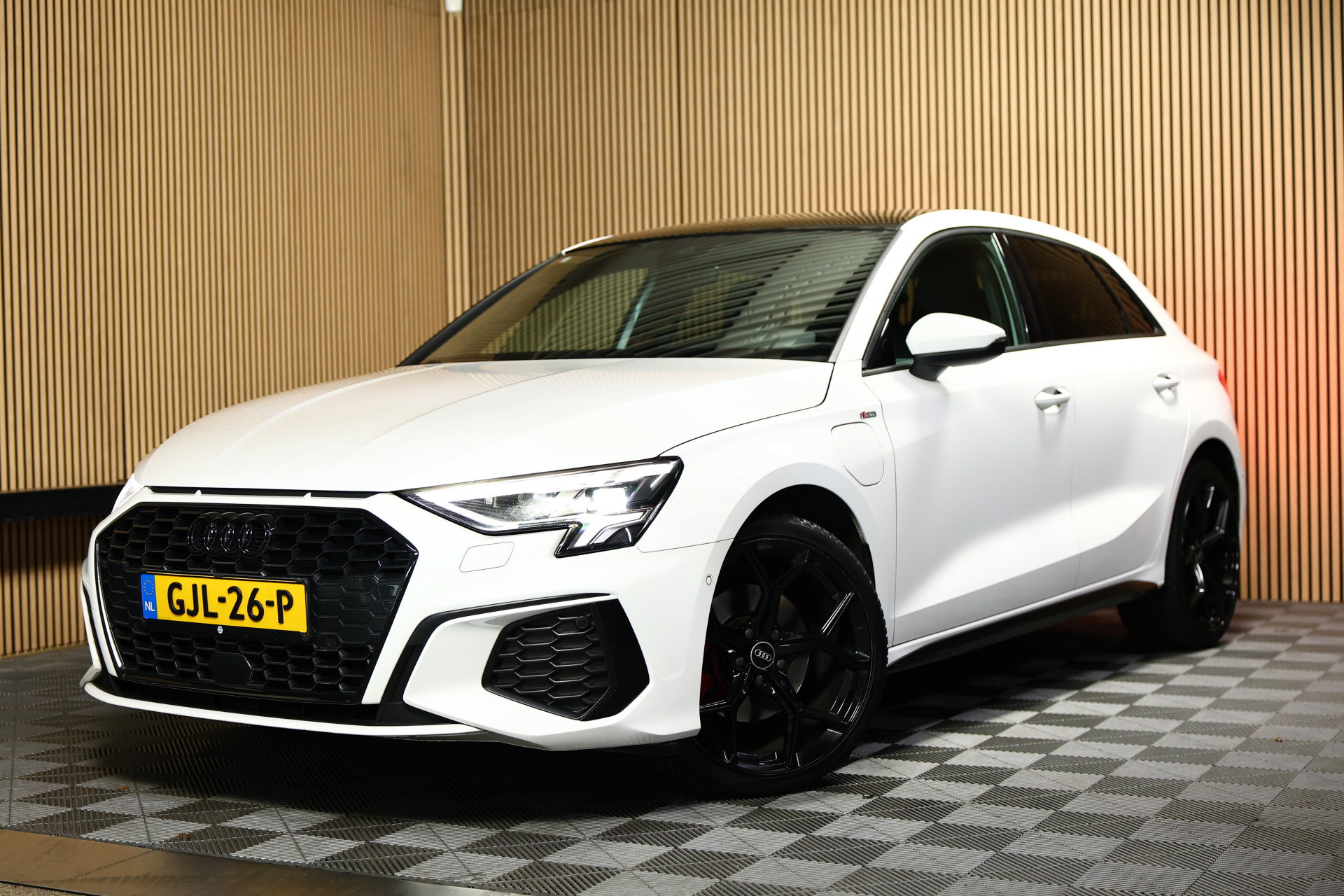 Audi Sportback 40 TFSI e S-Line PANO VIRTUAL CARPLAY LEDER DAB '21 - foto 8