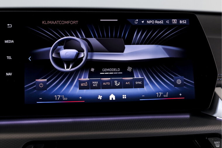 BMW - X1