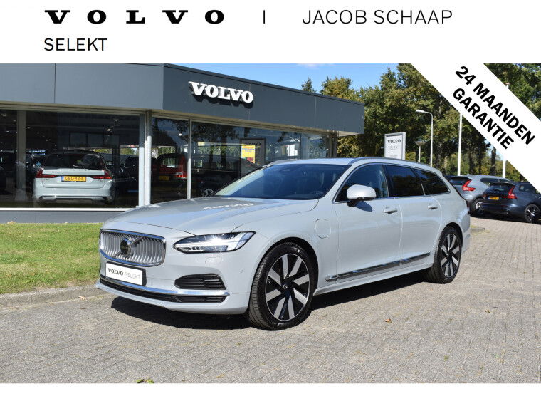 Foto van Volvo V90 T8 AWD 455PK Plug-in Hybrid Ultra Bright