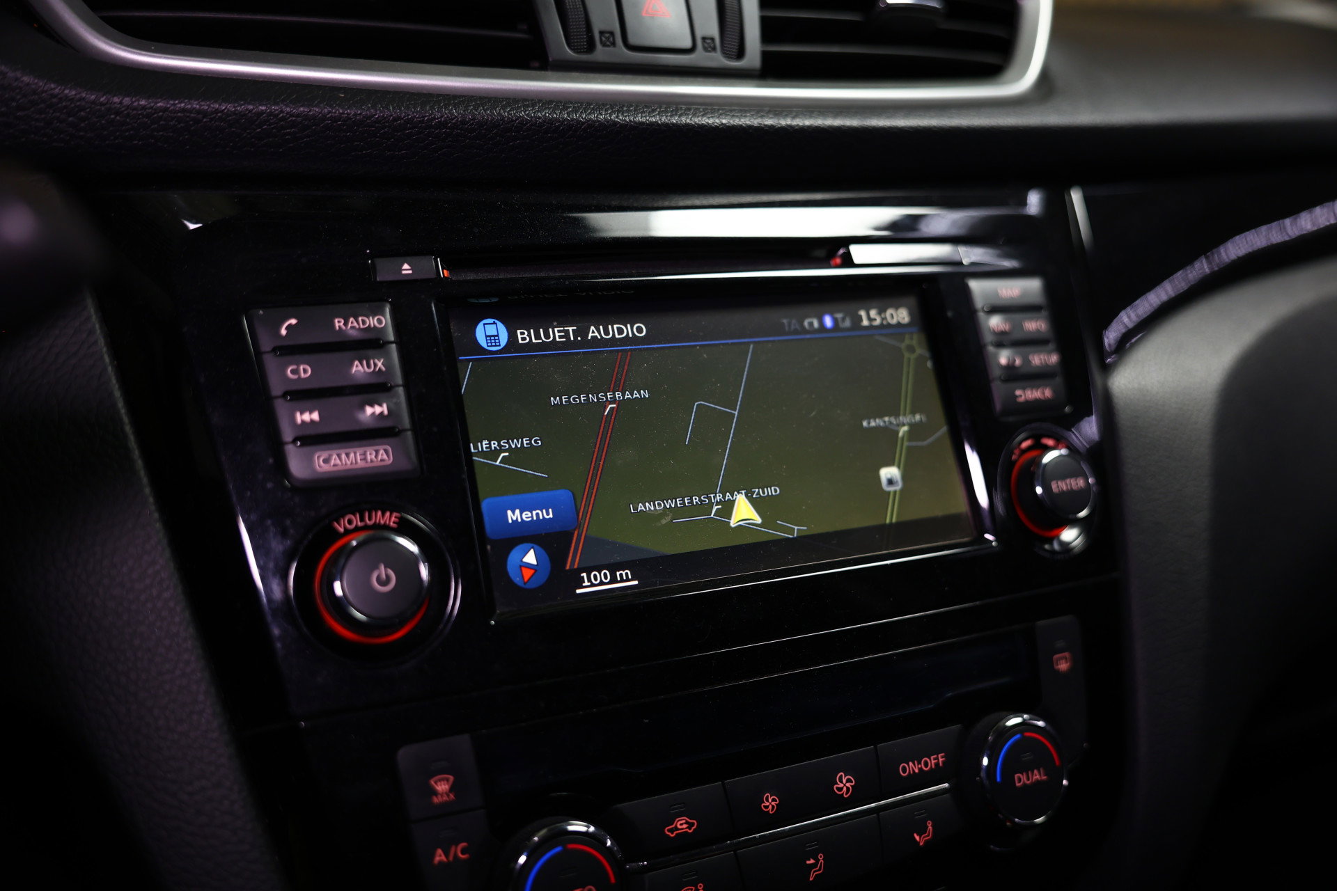 Nissan 1.2 Connect Edition AUTOM NAVI CRUISE CLIMA CAMERA PDC STOELVW '15 - foto 18