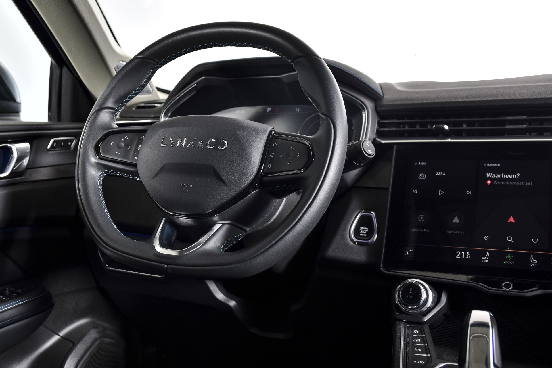 Lynk & Co - 01