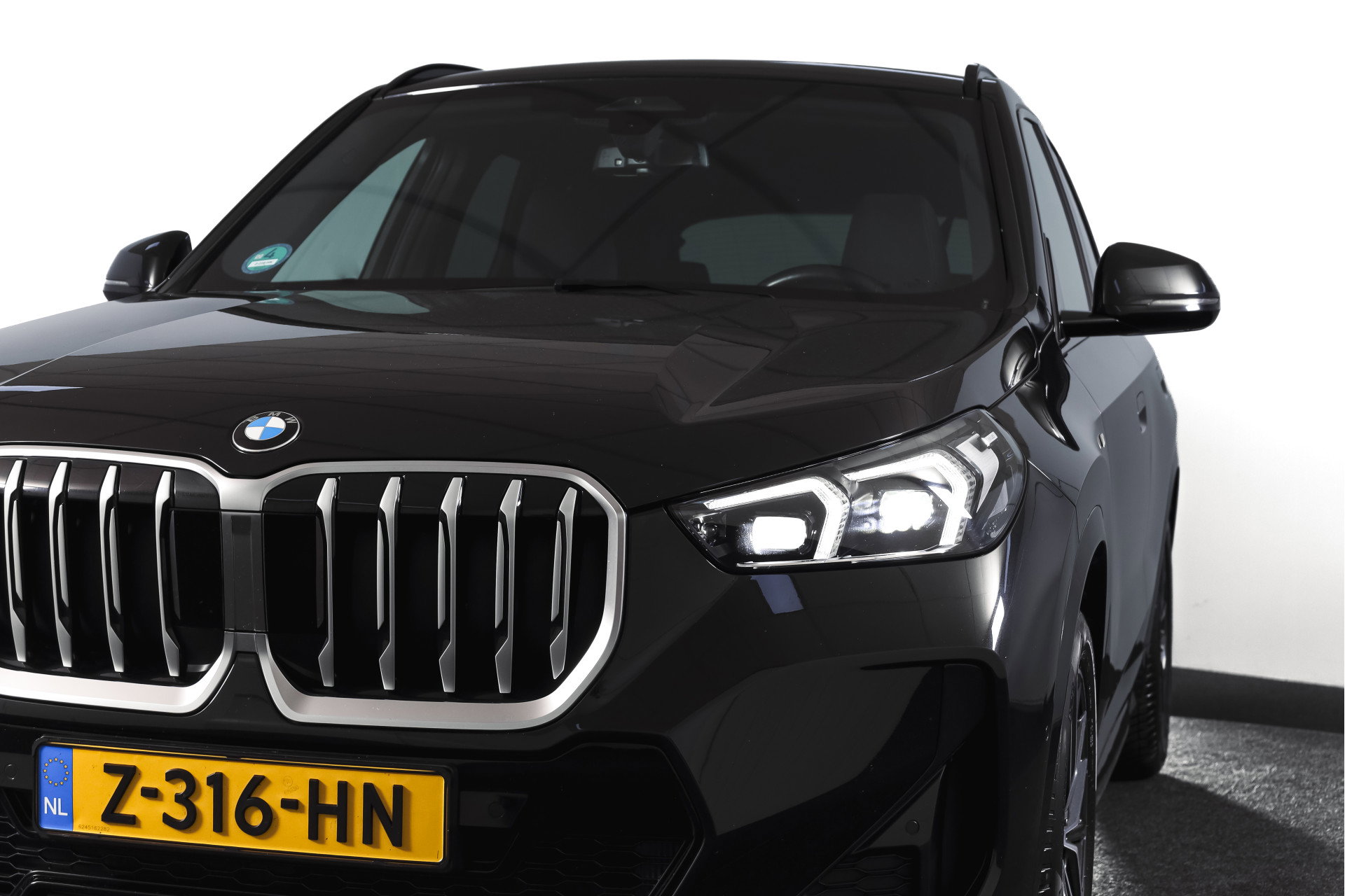 BMW - X1