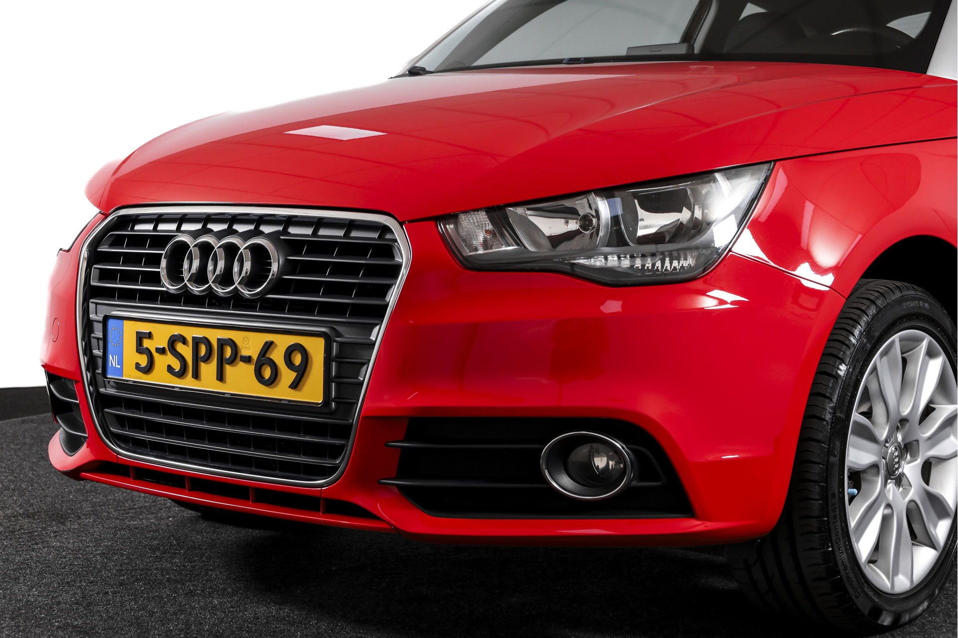 Audi - A1