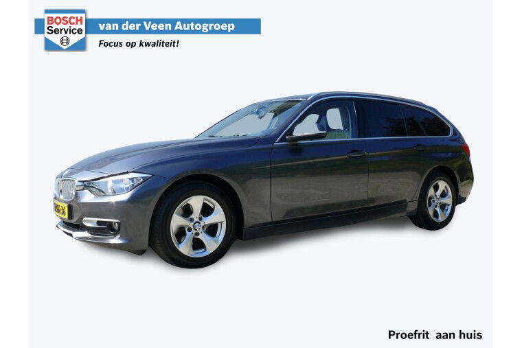 Foto van BMW 3 Serie Touring 316i 136 PK | Navigatie