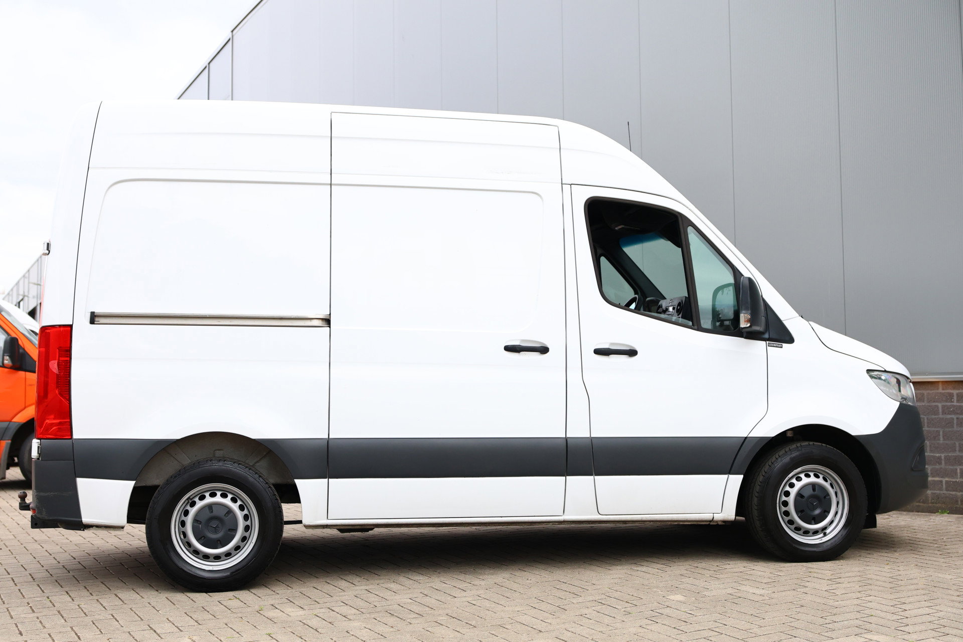 Mercedes-Benz 315 1.9 CDI L1H2 AVM AUTOMAAT AIRCO KEYLESS START CRUISE BT EX BTW! - foto 8