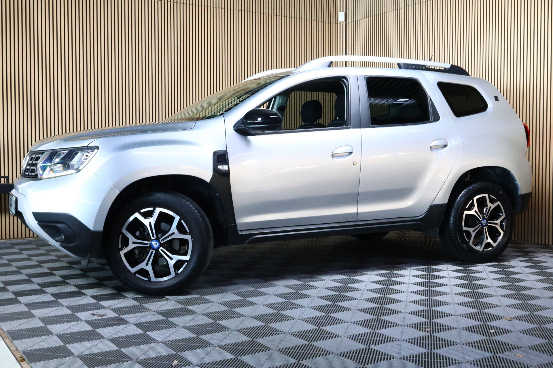 Dacia 1.3 TCe Prestige AVM 33000 KM !! NAVI CAMERA PDC CLIMA "21 - foto 9