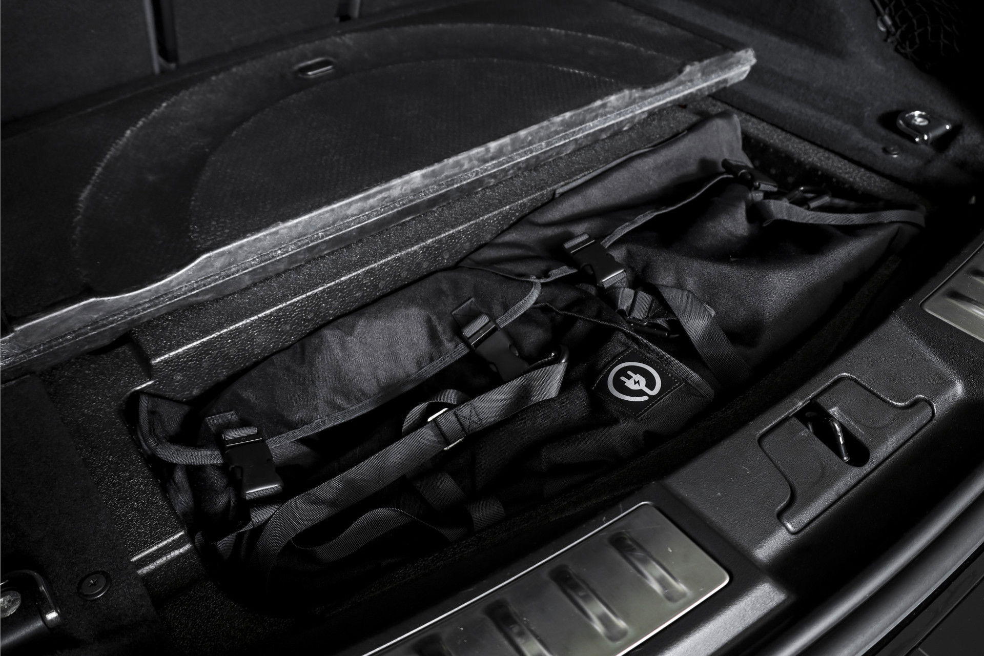 Land Rover - Range Rover Evoque