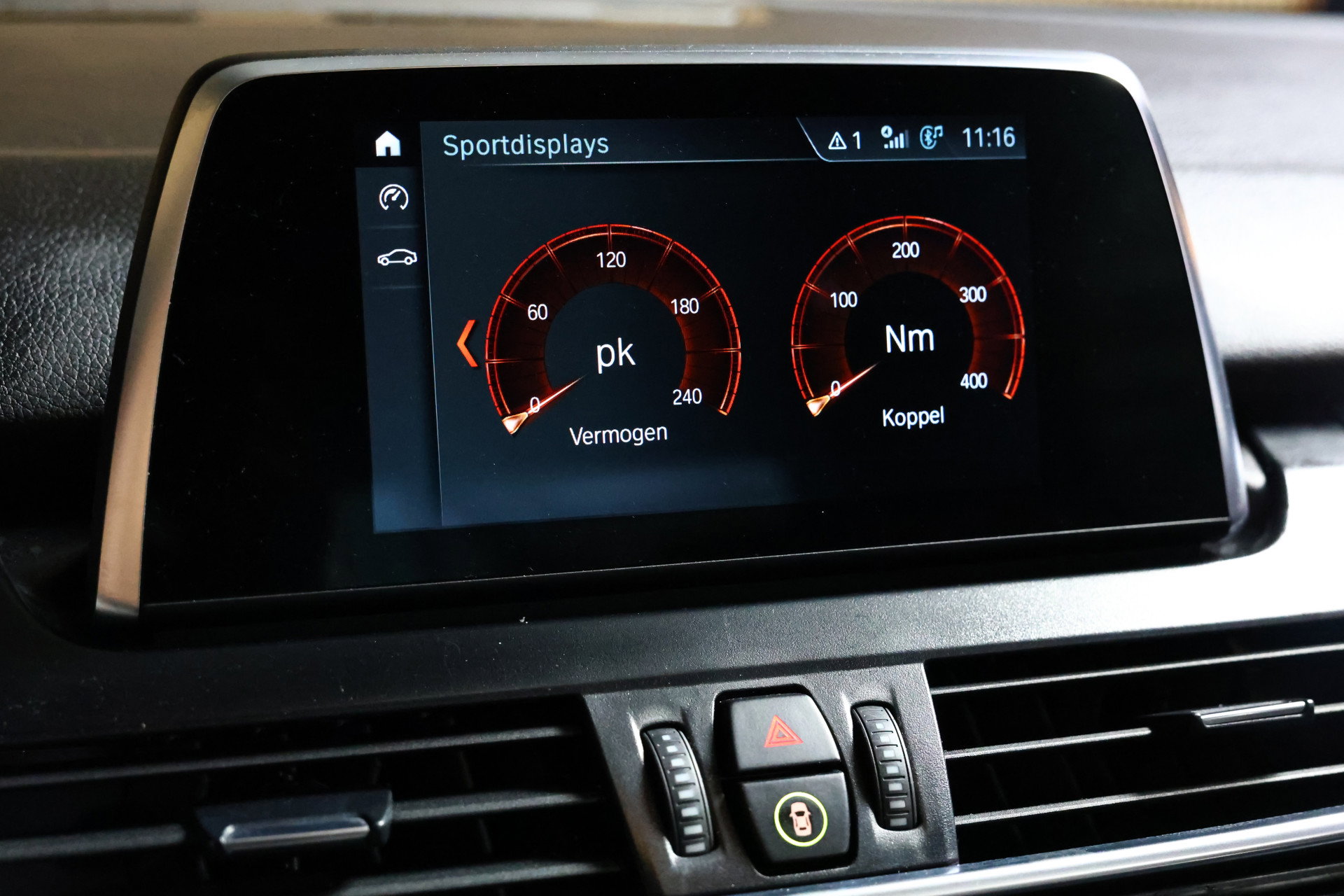 BMW Active Tourer 225xe M SPORT iPerform PLUGIN AUTOM PANO NAVI "20 - foto 24
