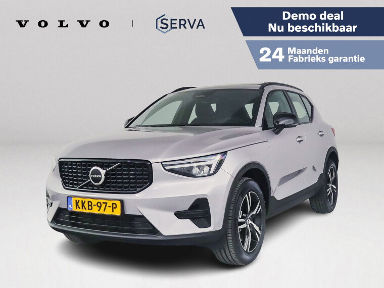 Foto van Volvo XC40 B4 Plus Dark | Panoramadak | Parkeercamera | Harman Kardon | Stoel- en Stuurverwarming