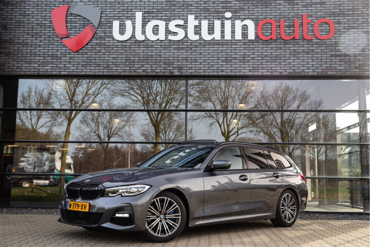 Foto van BMW 3 Serie Touring 330i High Executive M-Sport