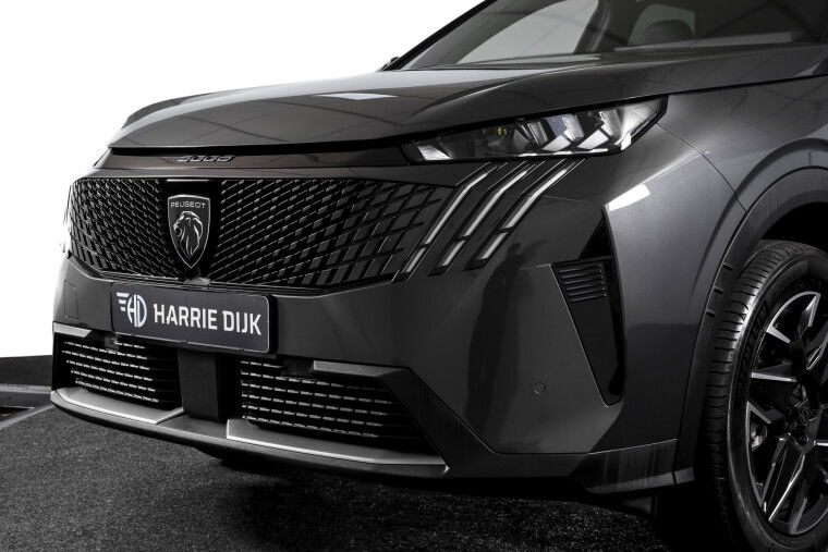 Peugeot - 3008