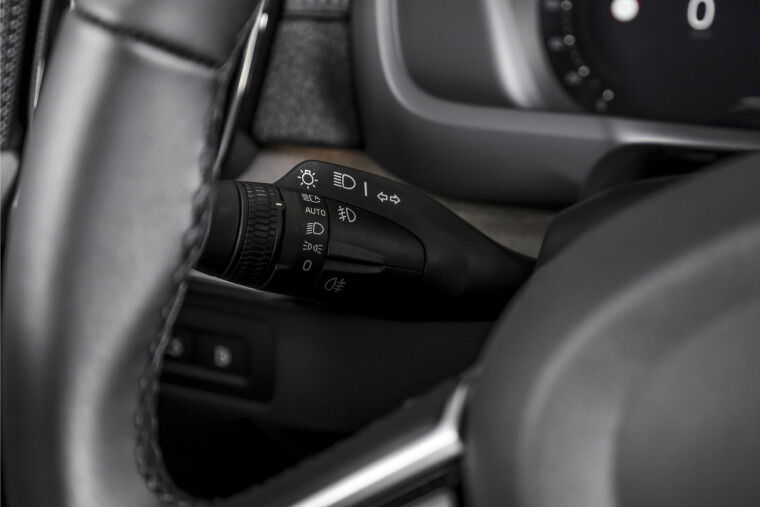 Volvo - XC90