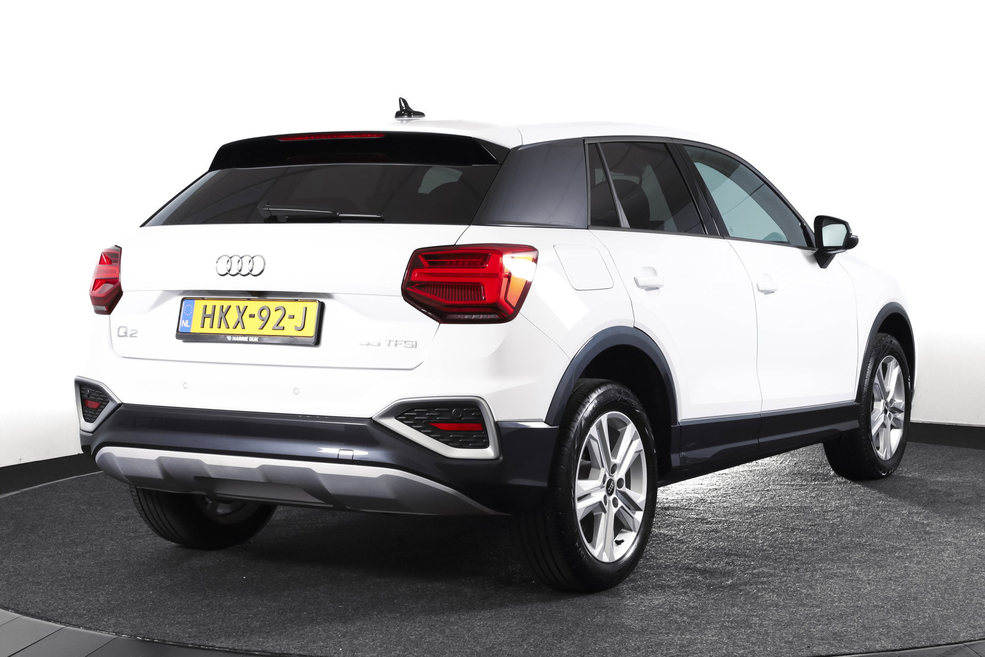 Audi - Q2