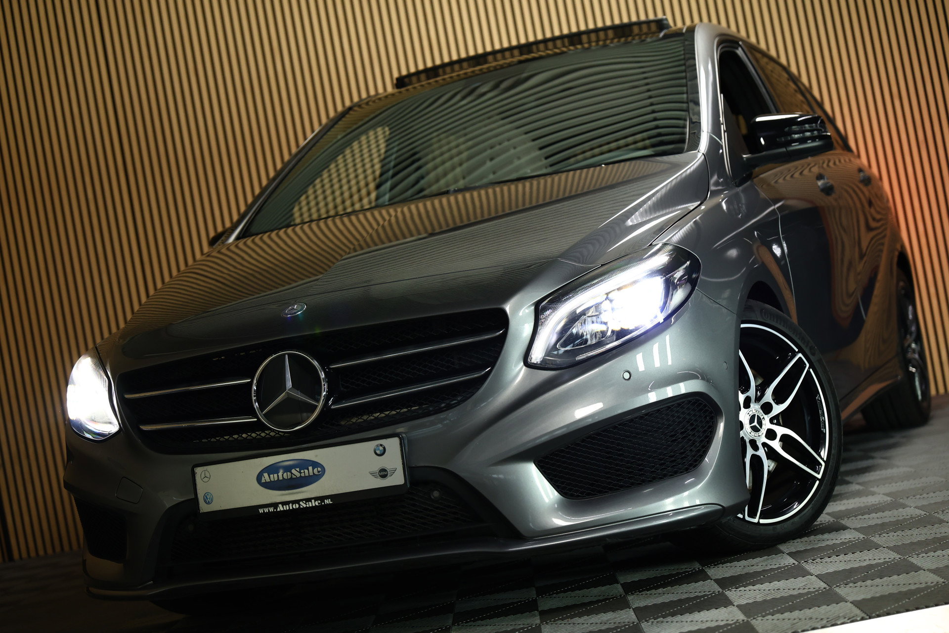 Mercedes-Benz 250 AMG 4Matic Automaat B 250 PANO H/K CARPLAY LEDER MEMORY '16 - foto 10