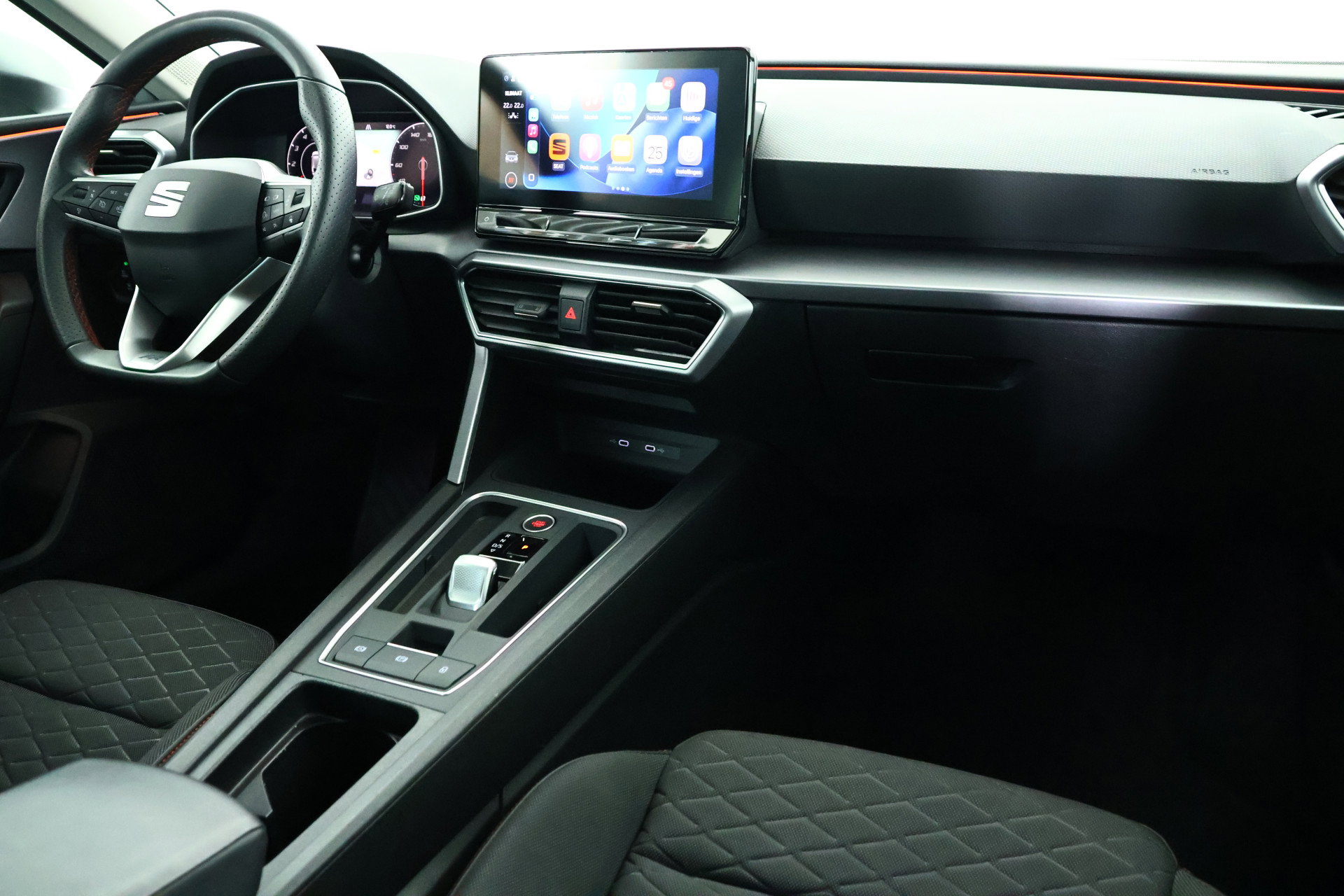 SEAT León