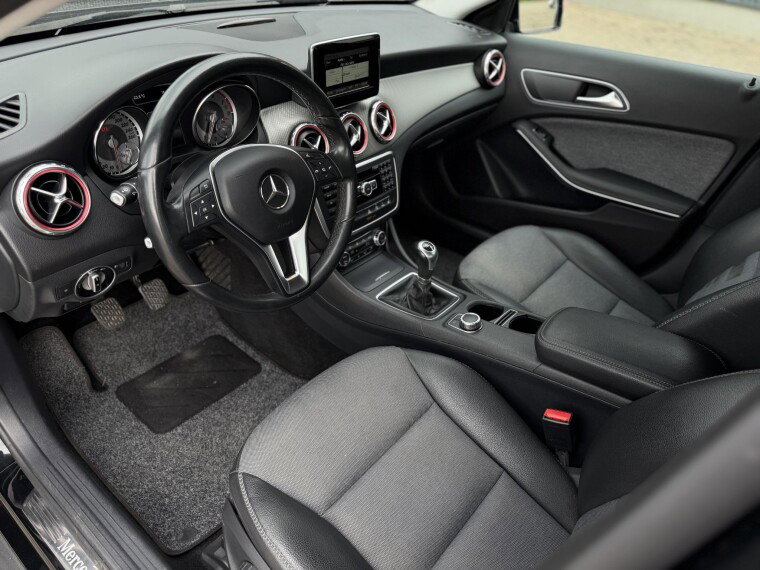 Mercedes-Benz GLA 180