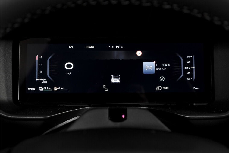 Lynk & Co - 01
