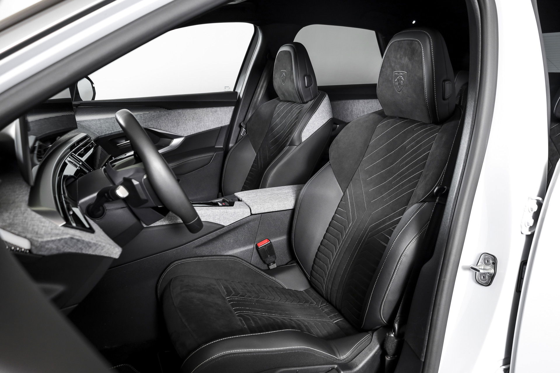 Peugeot - 3008
