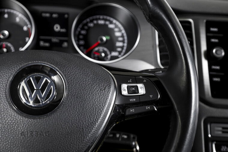 Volkswagen - Golf Sportsvan