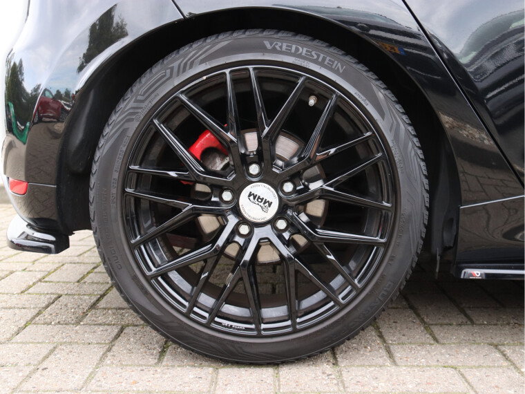Renault - Clio