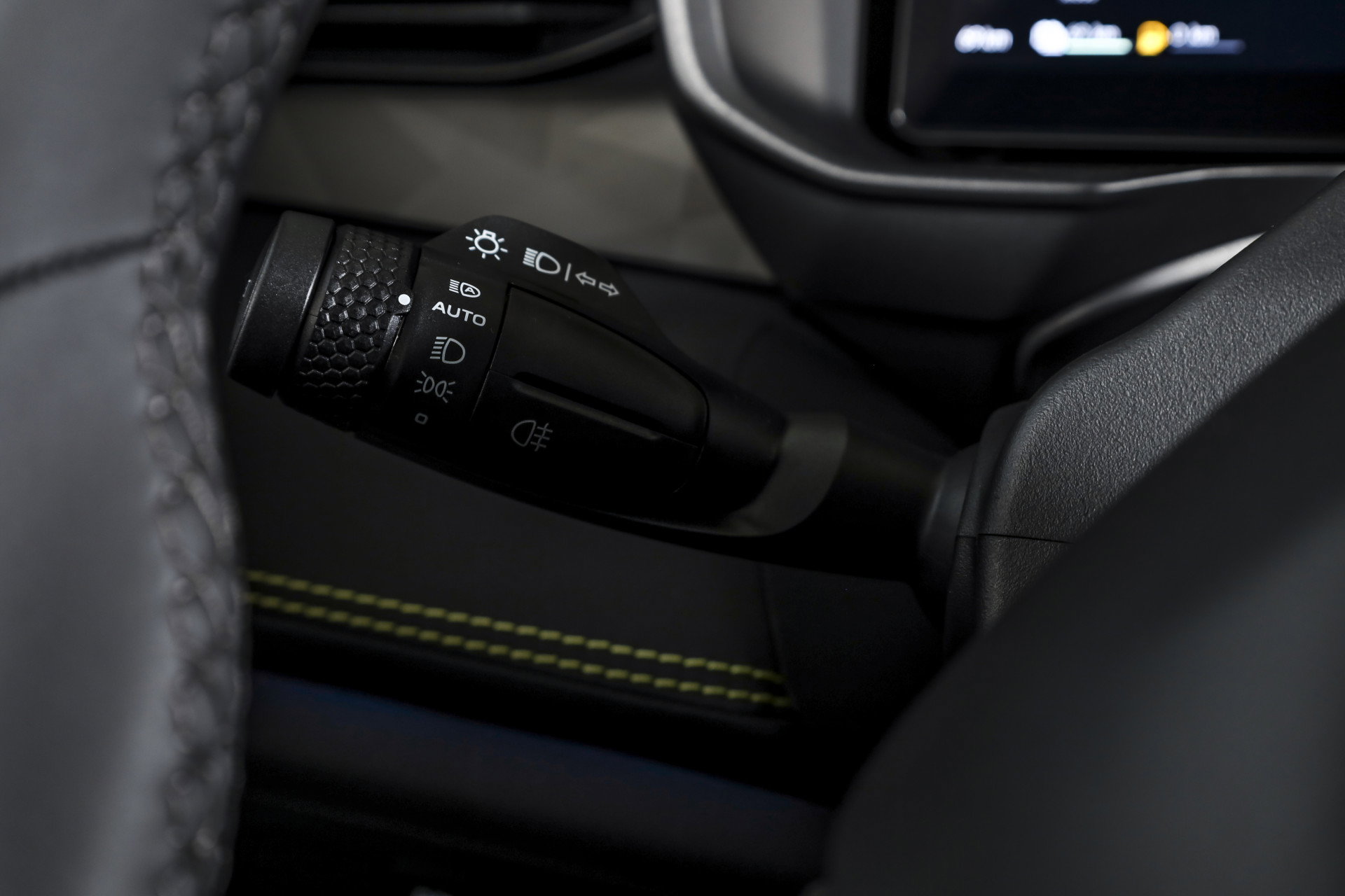 Lynk & Co - 01