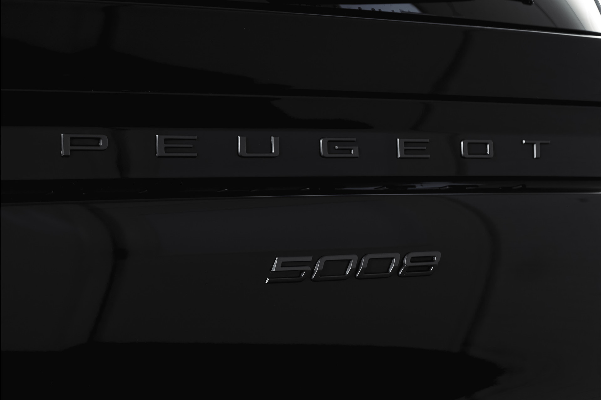 Peugeot - 5008