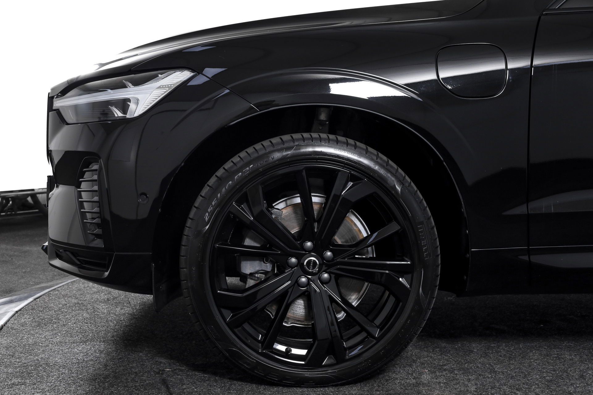 Volvo - XC60