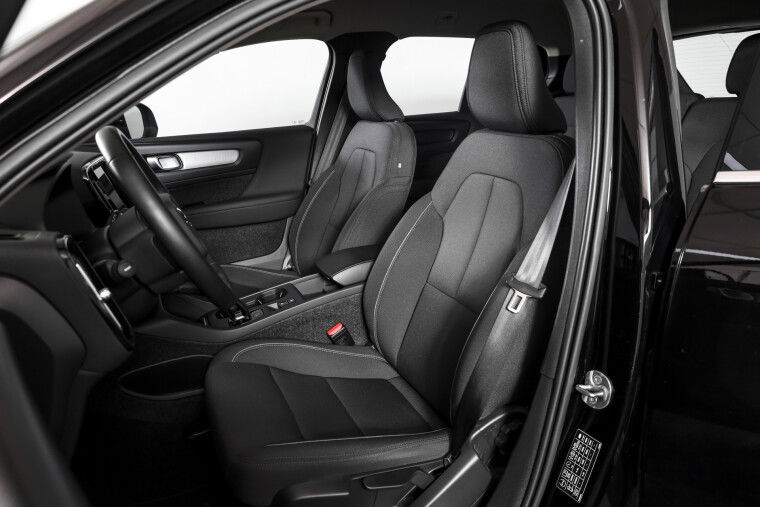 Volvo - XC40