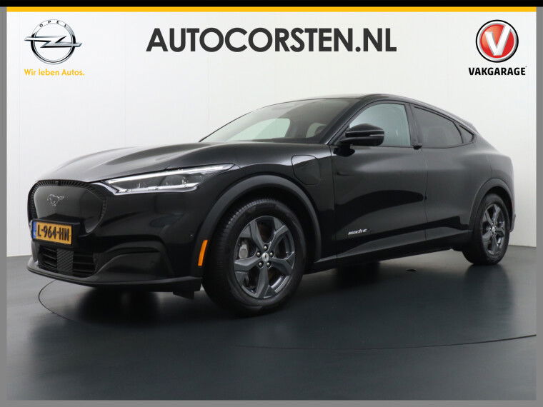 Foto van Ford Mustang Mach-E Extended RWD 98kWh Leer Pano-Dak Adaptive Cruise Lane Centring/change Assist Stop&Go Apple Carplay Android Auto 360°Camer