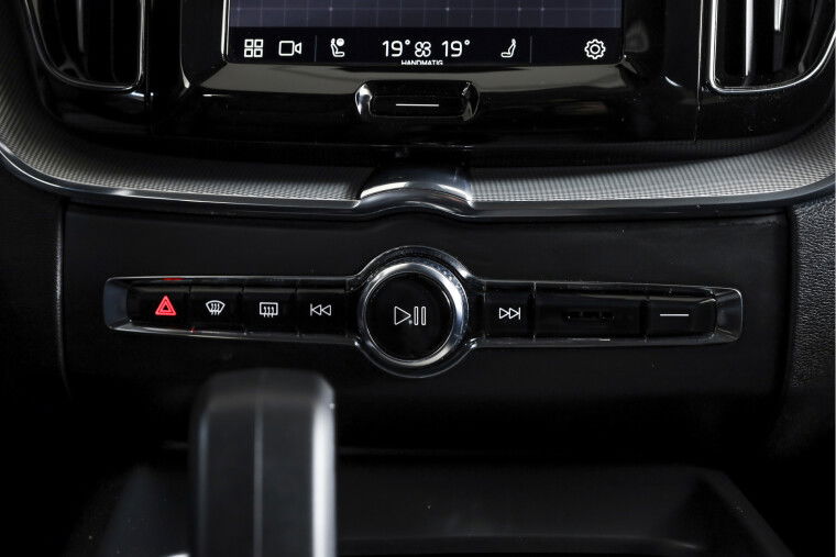 Volvo - XC60