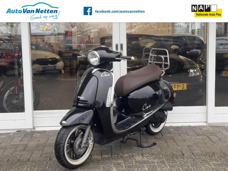 Foto van Nimoto  Snorscooter Ceo 50cc 4 takt, 7.100km!